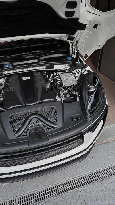 2022 Porsche Macan S - Image 4 of 12