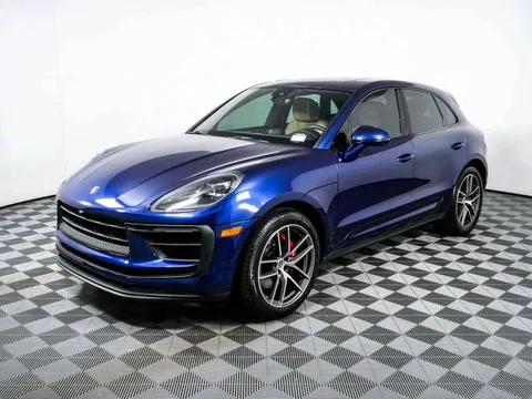 2022 Porsche Macan S