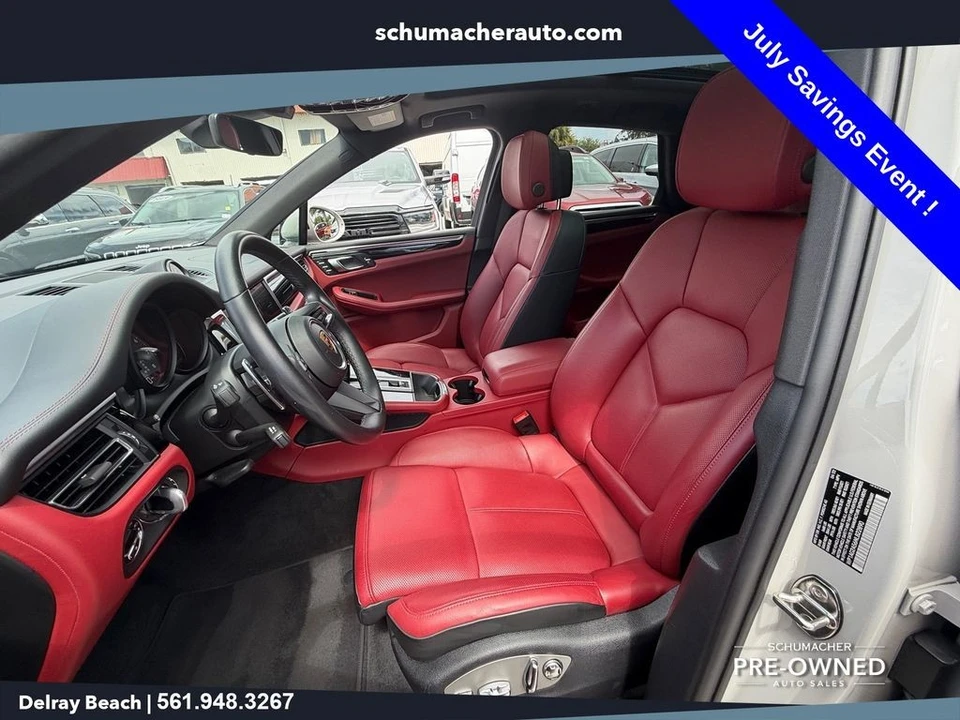 2022 Porsche Macan S - Image 10 of 30