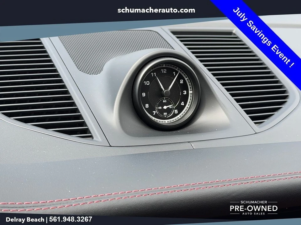 2022 Porsche Macan S - Image 23 of 30