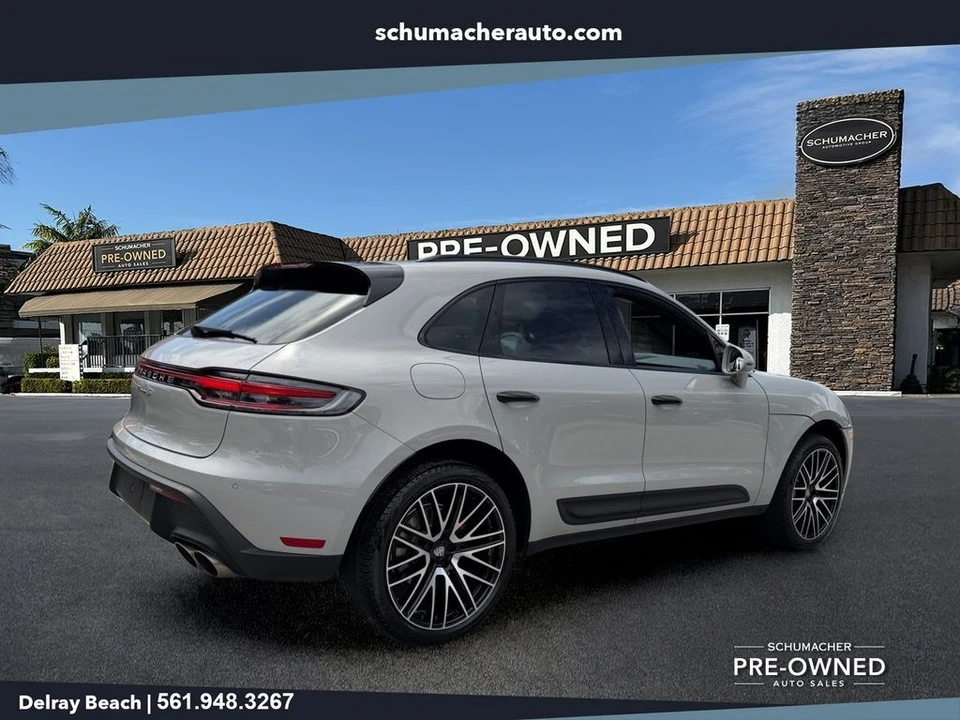 2022 Porsche Macan S - Image 7 of 30