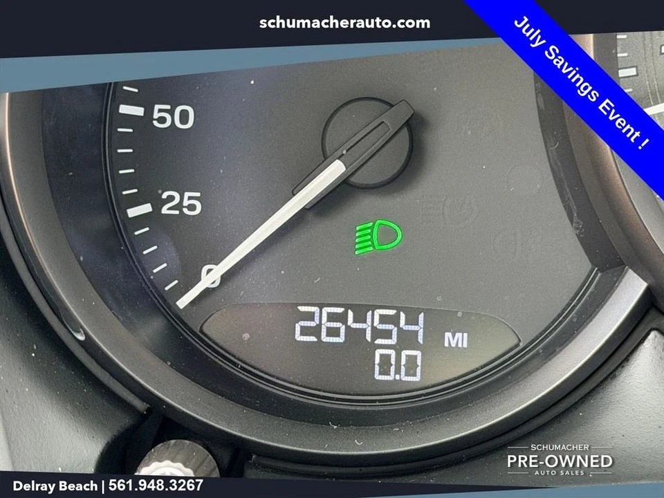 2022 Porsche Macan S - Image 29 of 30