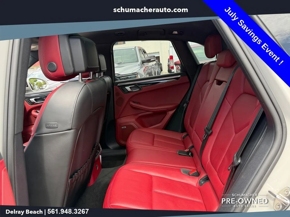 2022 Porsche Macan S - Image 12 of 30