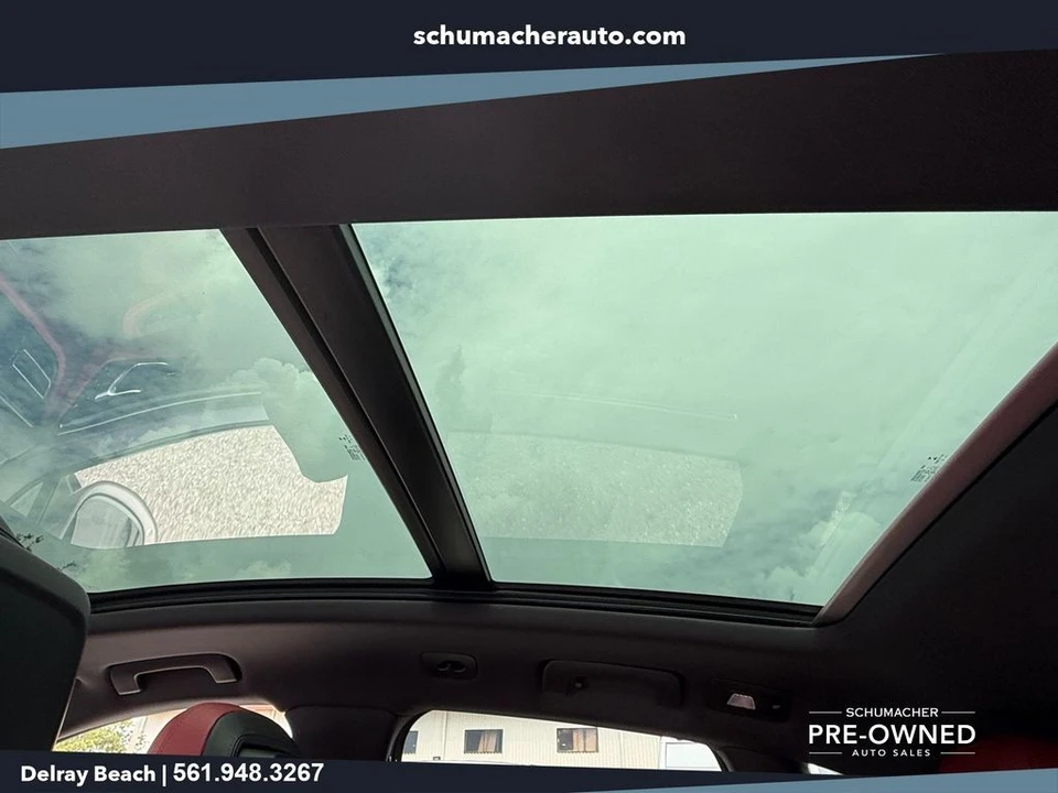 2022 Porsche Macan S - Image 14 of 30