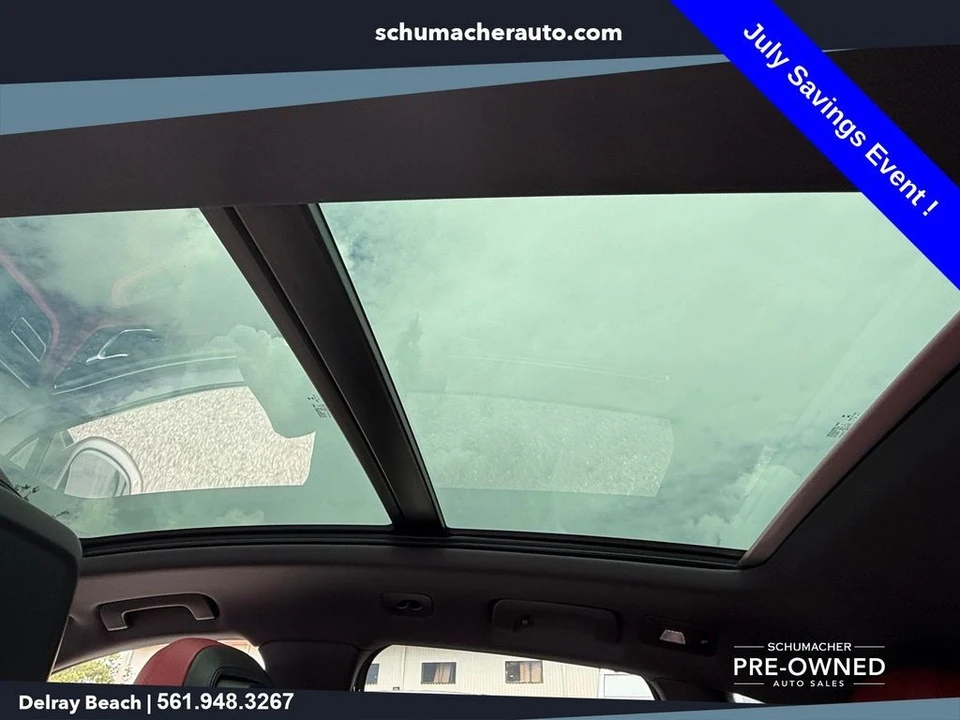 2022 Porsche Macan S - Image 14 of 30
