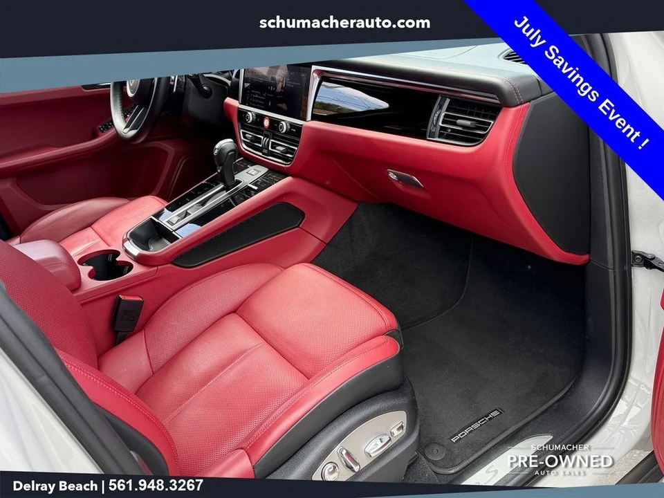 2022 Porsche Macan S - Image 17 of 30