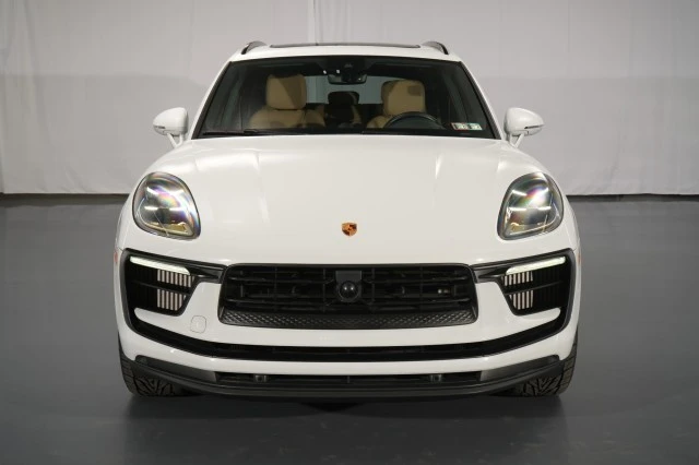 2022 Porsche Macan S - Image 9 of 21