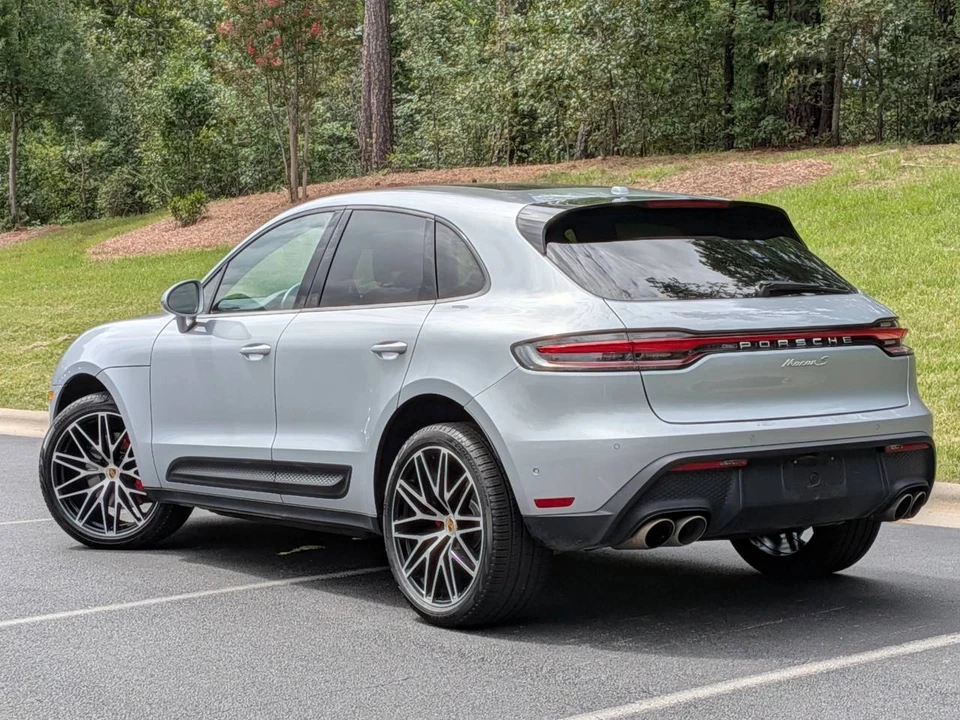 2022 Porsche Macan S - Image 3 of 5