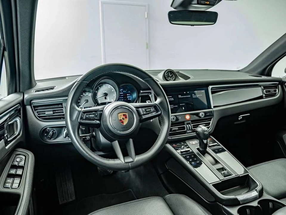 2022 Porsche Macan S - Image 4 of 5