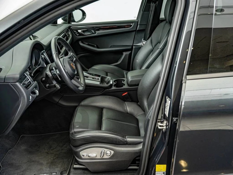 2022 Porsche Macan S - Image 5 of 5