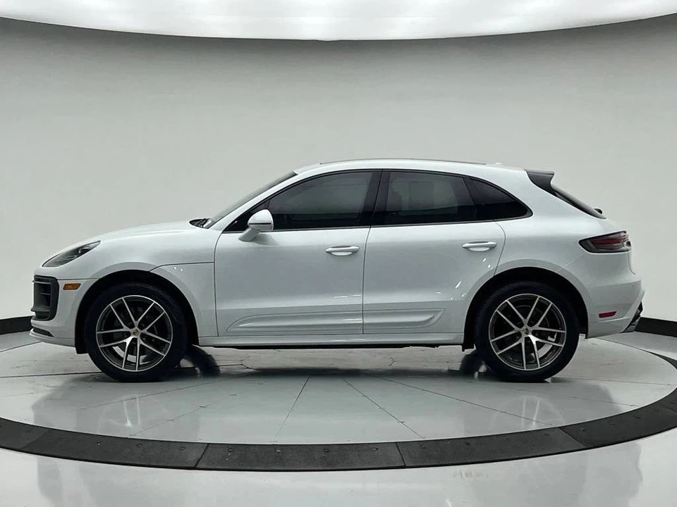 2022 Porsche Macan S - Image 2 of 5