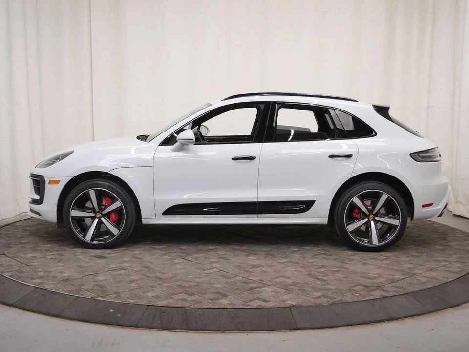 2022 Porsche Macan S - Image 2 of 5