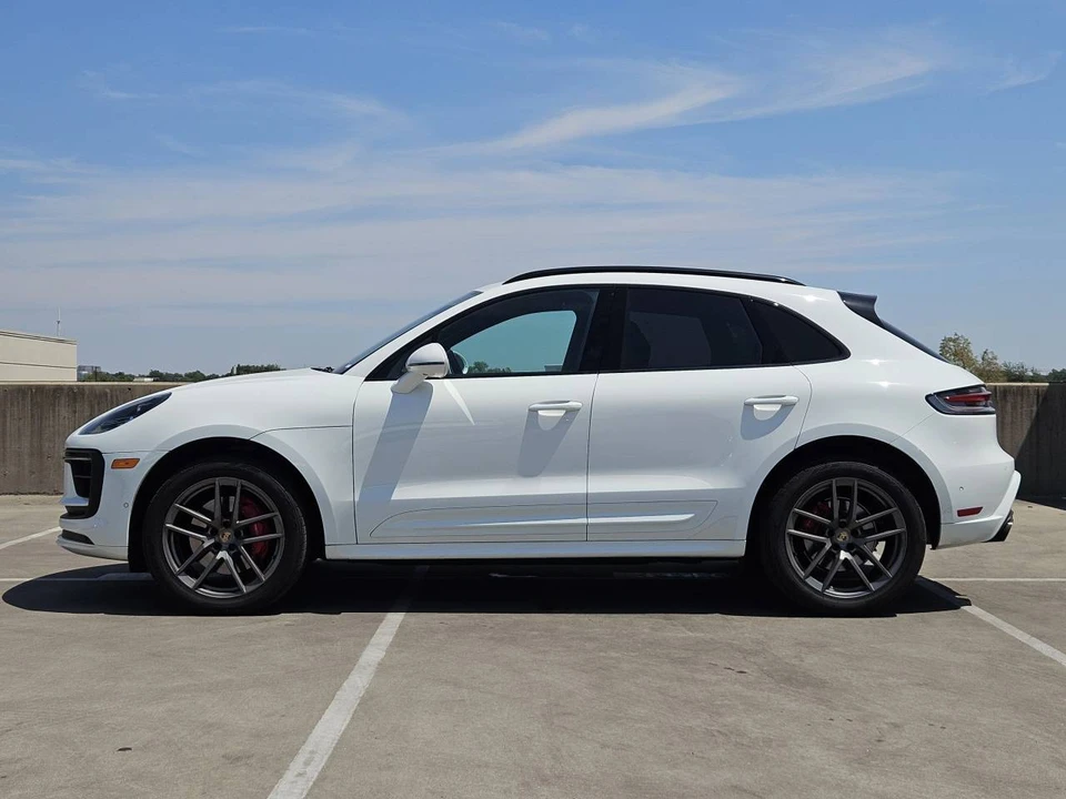 2022 Porsche Macan S - Image 2 of 5