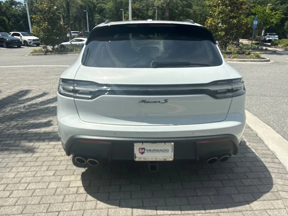 2022 Porsche Macan S - Image 8 of 31