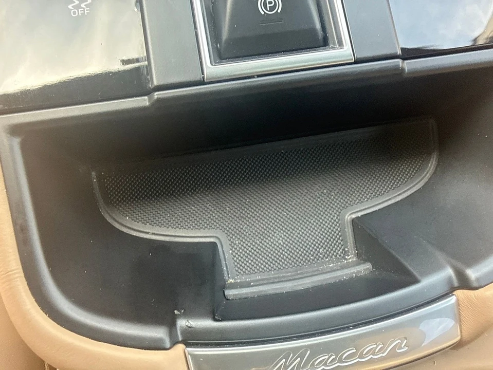 2022 Porsche Macan S - Image 22 of 31