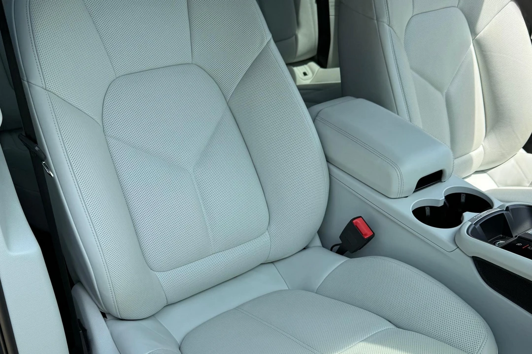 2022 Porsche Macan S - Image 15 of 31