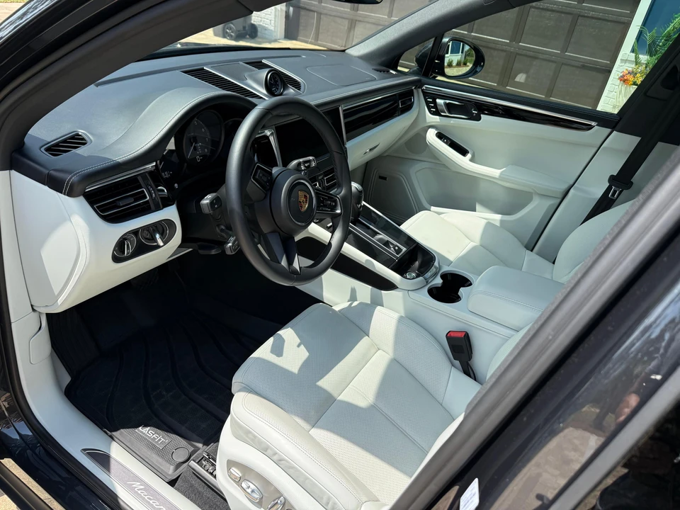 2022 Porsche Macan S - Image 20 of 31