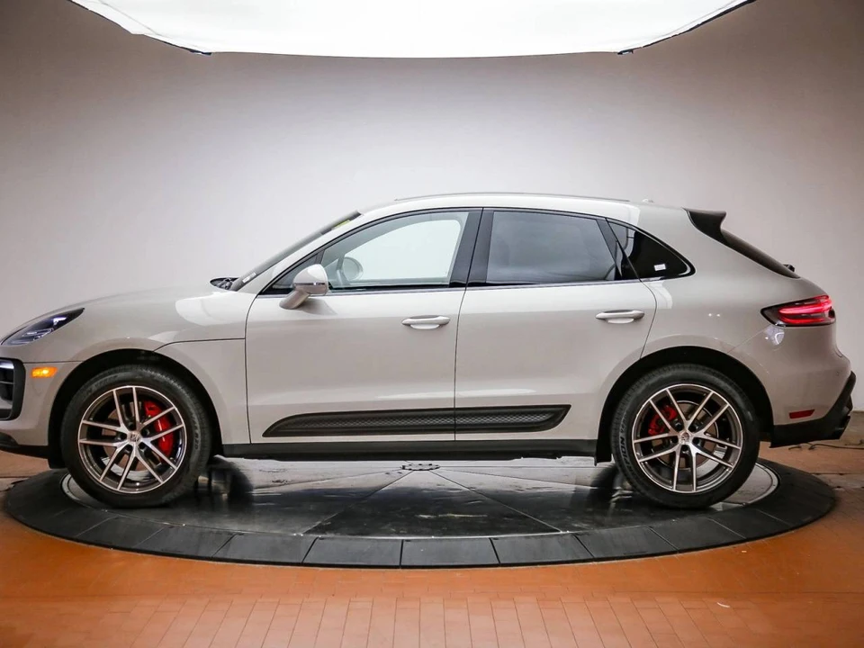 2022 Porsche Macan S - Image 2 of 5
