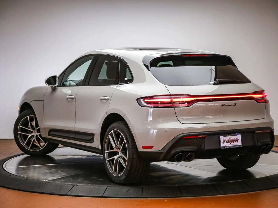 2022 Porsche Macan S - Image 3 of 5
