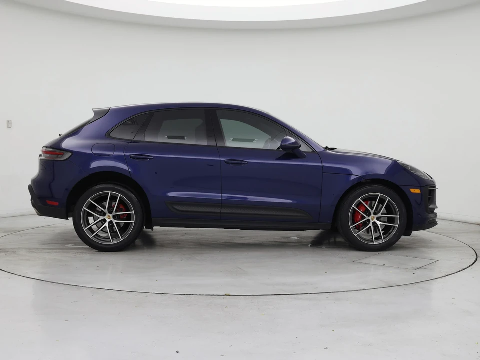 2022 Porsche Macan S - Image 8 of 26