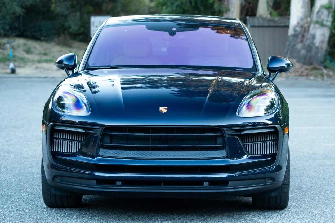 2022 Porsche Macan S - Image 2 of 31