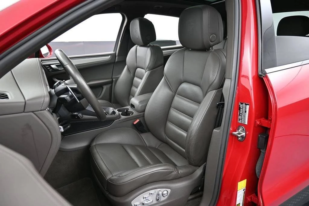 2022 Porsche Macan S - Image 5 of 5