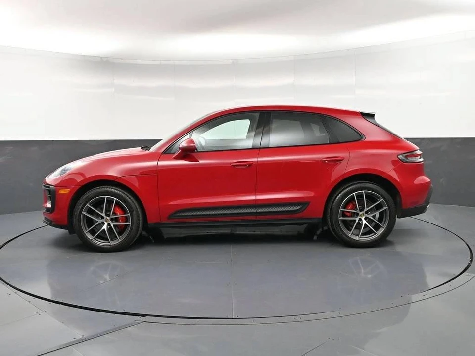 2022 Porsche Macan S - Image 2 of 5
