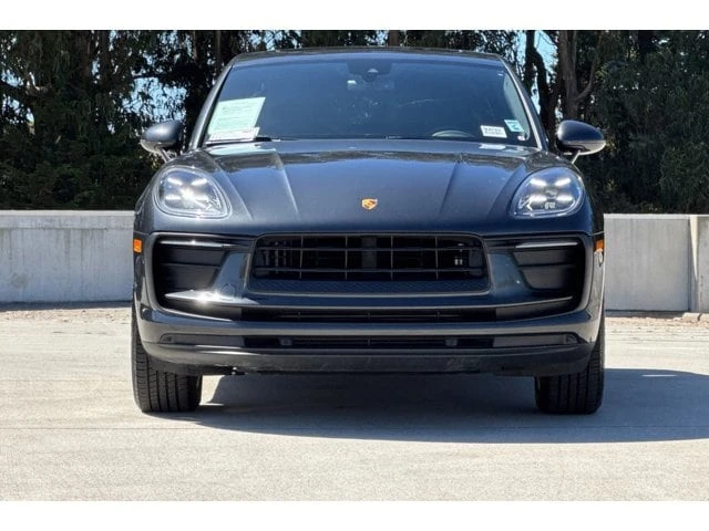 2022 Porsche Macan - Image 5 of 31