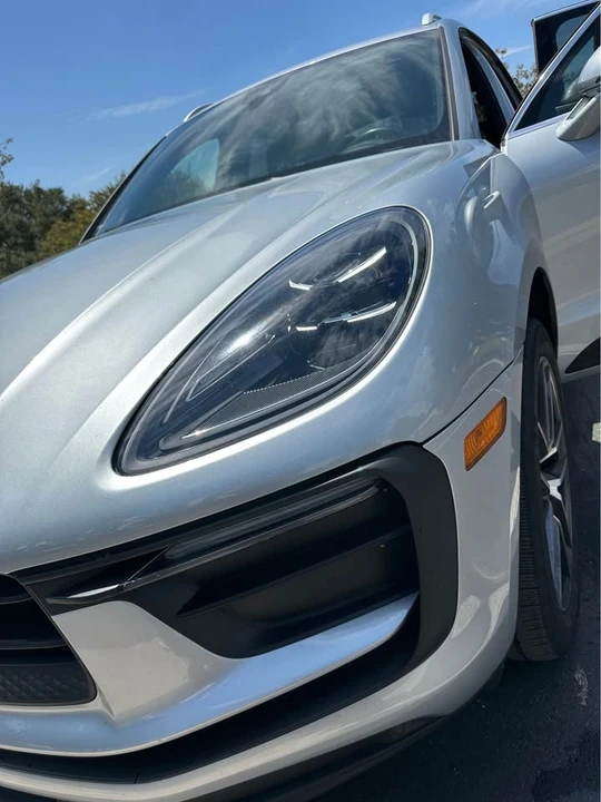 2022 Porsche Macan - Image 3 of 20