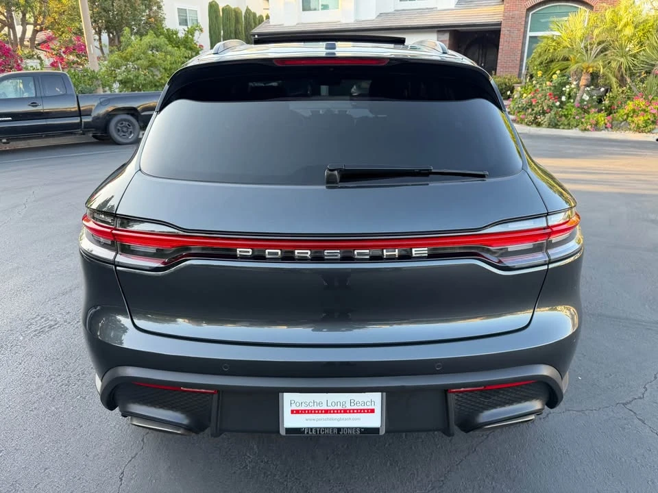 2022 Porsche Macan - Image 6 of 20