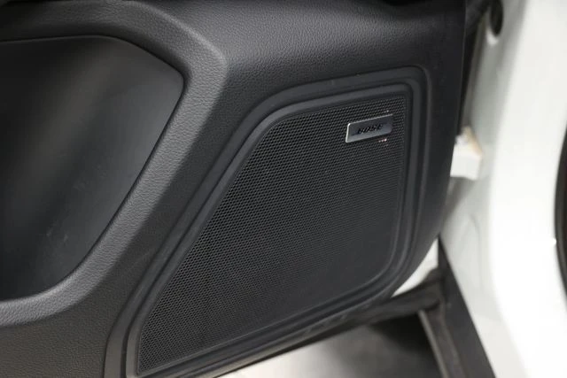 2022 Porsche Macan - Image 11 of 12