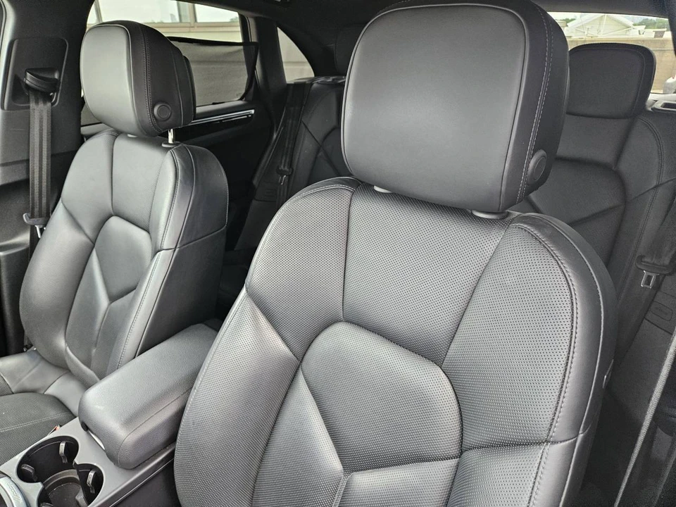 2022 Porsche Macan - Image 5 of 5
