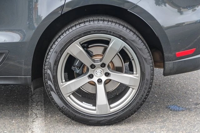 2022 Porsche Macan - Image 9 of 12