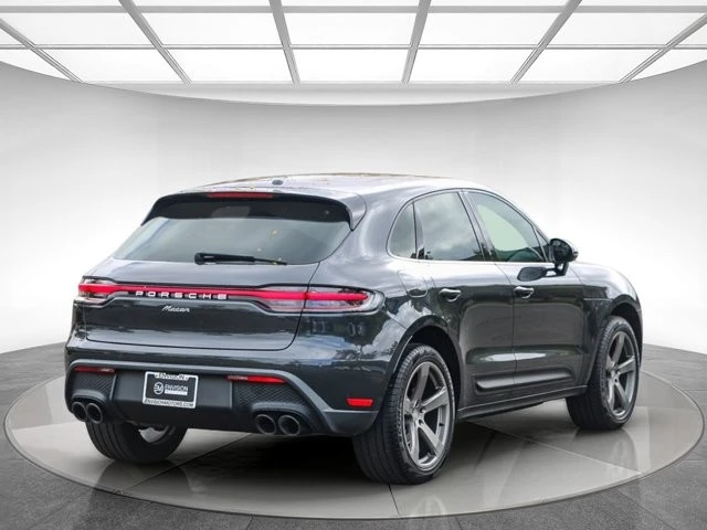 2022 Porsche Macan - Image 4 of 12