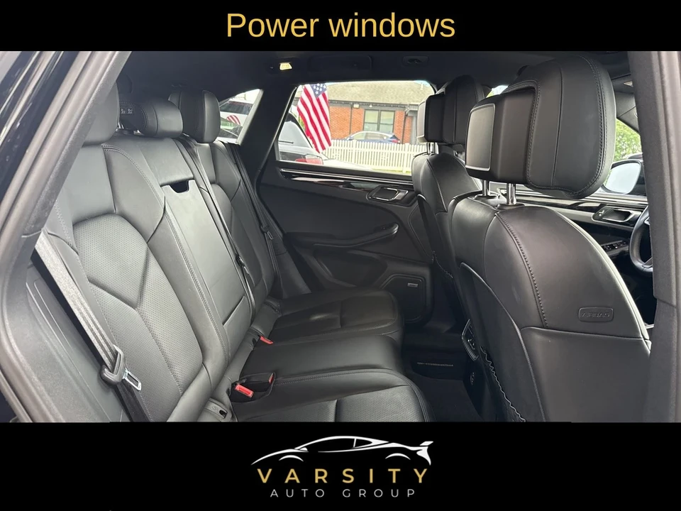 2022 Porsche Macan - Image 14 of 21