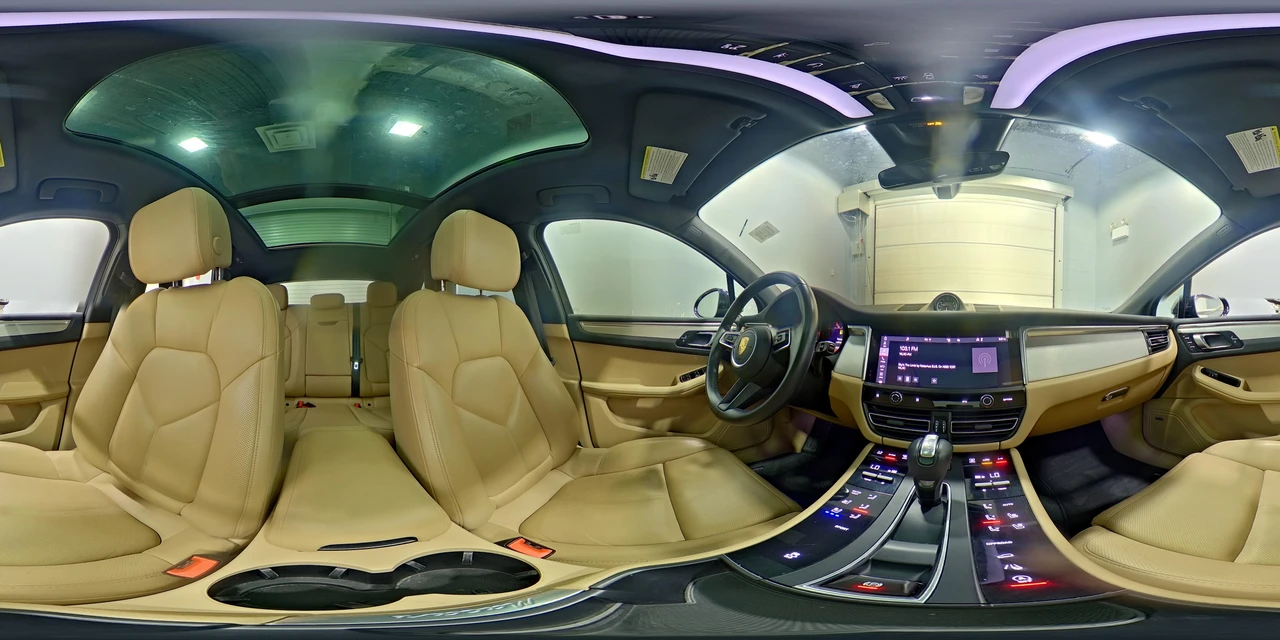 2022 Porsche Macan - Image 26 of 28