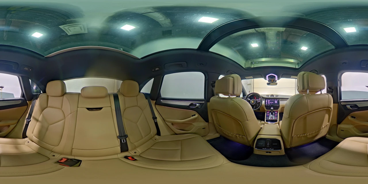 2022 Porsche Macan - Image 27 of 28
