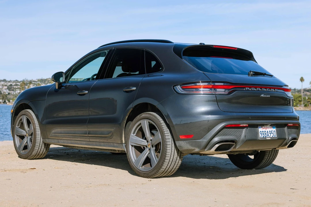 2022 Porsche Macan - Image 4 of 31