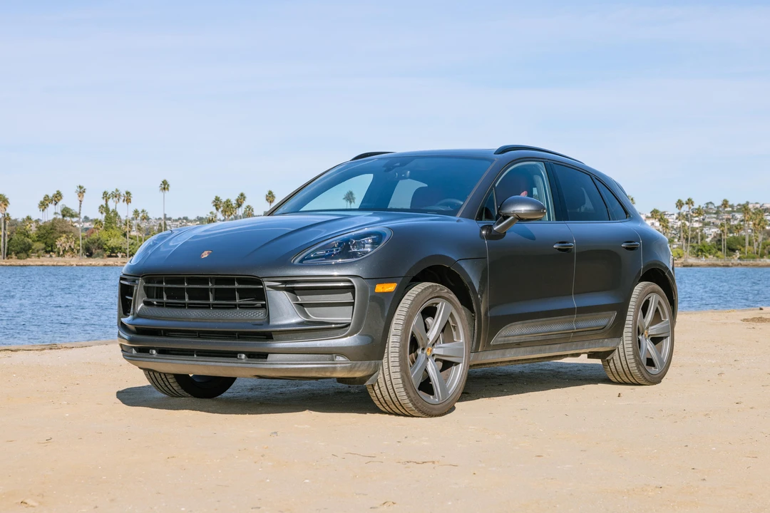 2022 Porsche Macan - Image 6 of 31