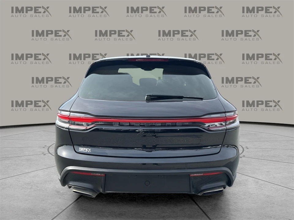 2022 Porsche Macan - Image 4 of 12