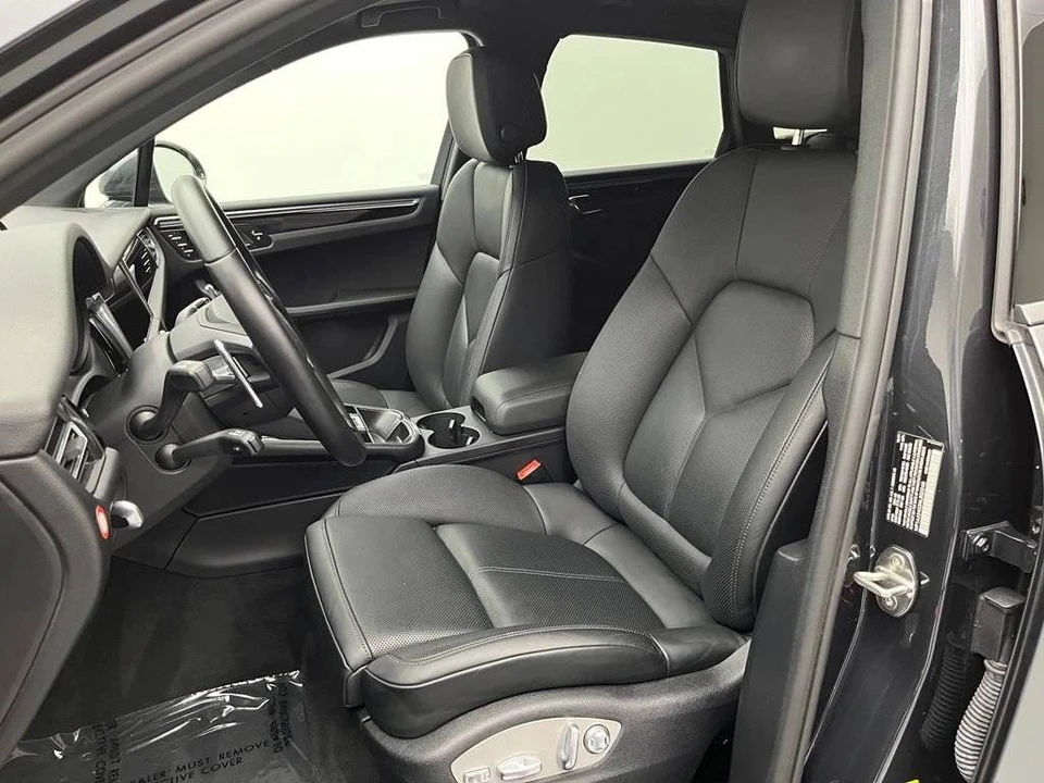 2022 Porsche Macan - Image 5 of 5