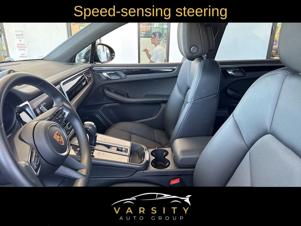 2022 Porsche Macan - Image 17 of 21