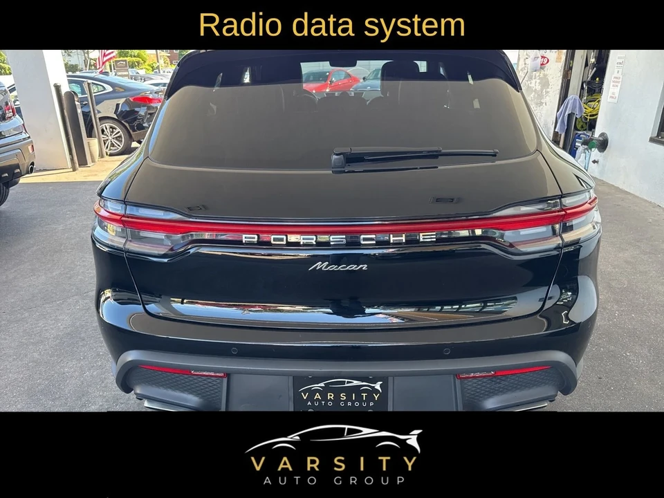 2022 Porsche Macan - Image 5 of 21