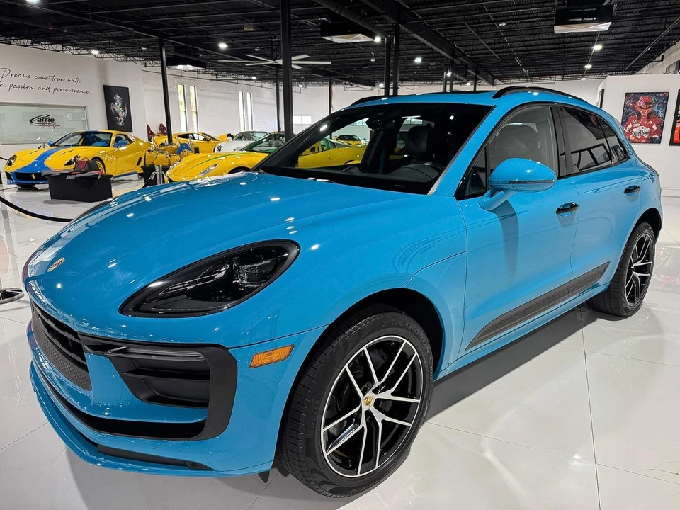 2022 Porsche Macan - Image 4 of 31