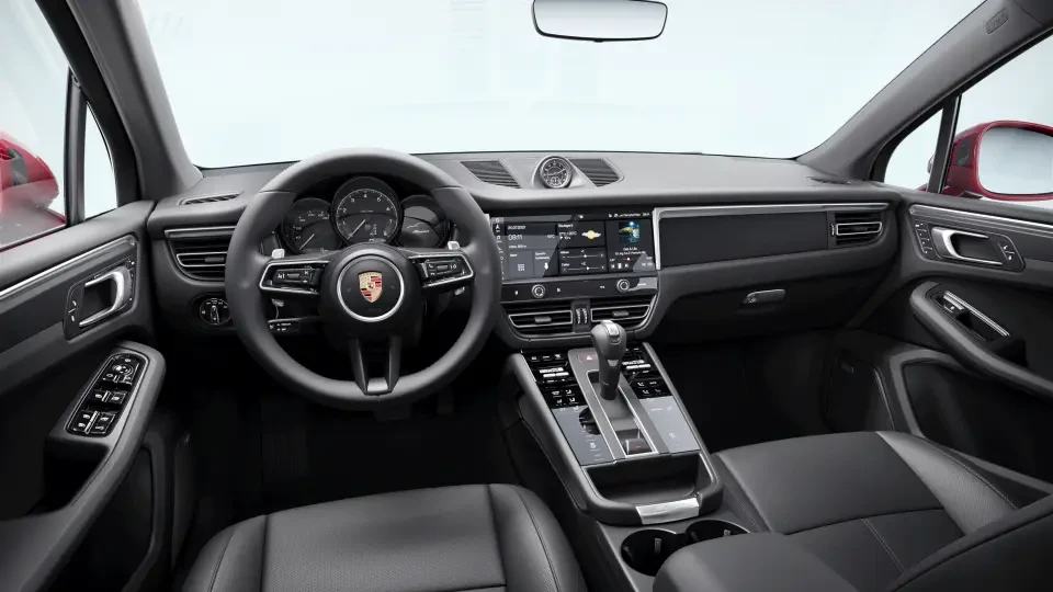 2022 Porsche Macan - Image 31 of 31