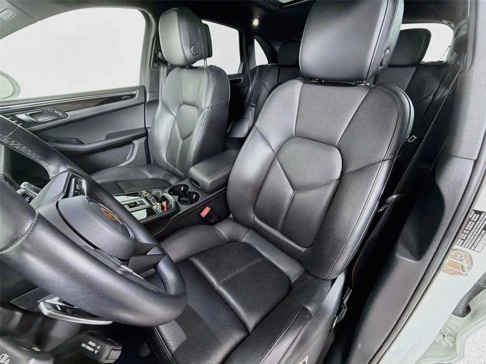 2022 Porsche Macan - Image 5 of 5