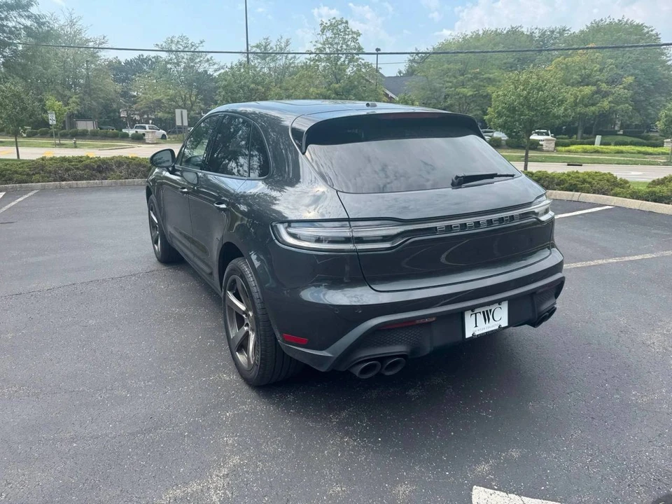 2022 Porsche Macan - Image 5 of 5