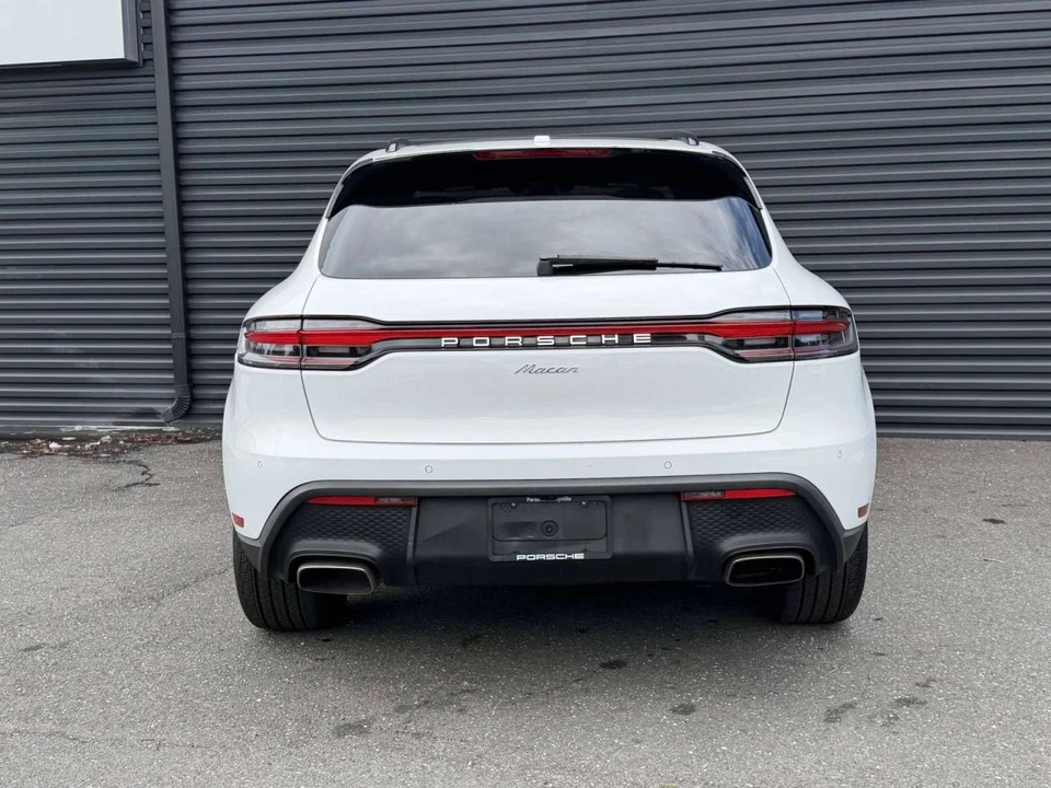 2022 Porsche Macan - Image 5 of 5