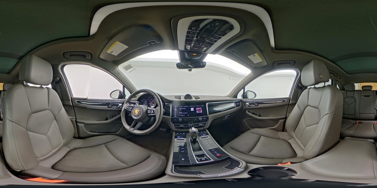 2022 Porsche Macan - Image 26 of 28
