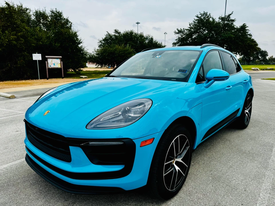 2022 Porsche Macan - Image 7 of 31